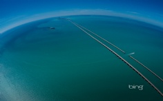 SevenMileBridge1920x120011-3-2010 10_43_54 AM Bing Desktop